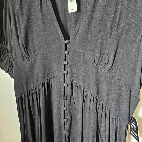 NWT EXPRESS BLACK ROMANTIC MAXI DRESS BUTTON DOWN PLUNGE NECK SIZE M - Picture 6 of 16